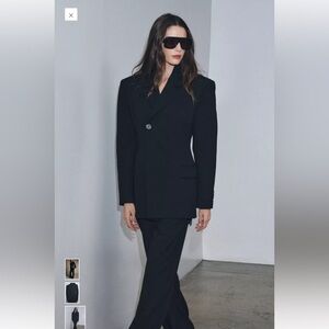 Zara ZW Collection One Black  Button Blazer Size Medium NWT